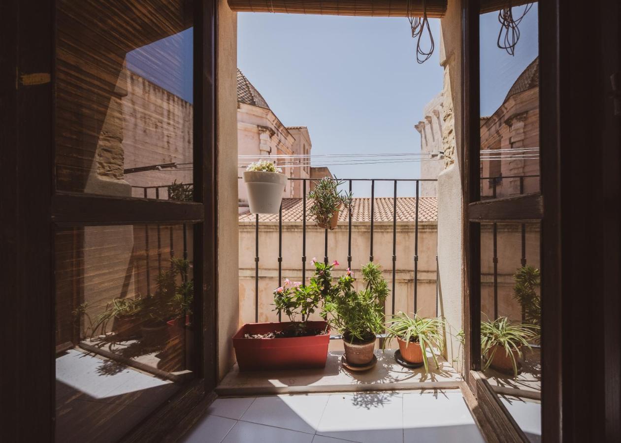 Love Tree Apartment Cagliari Exterior photo