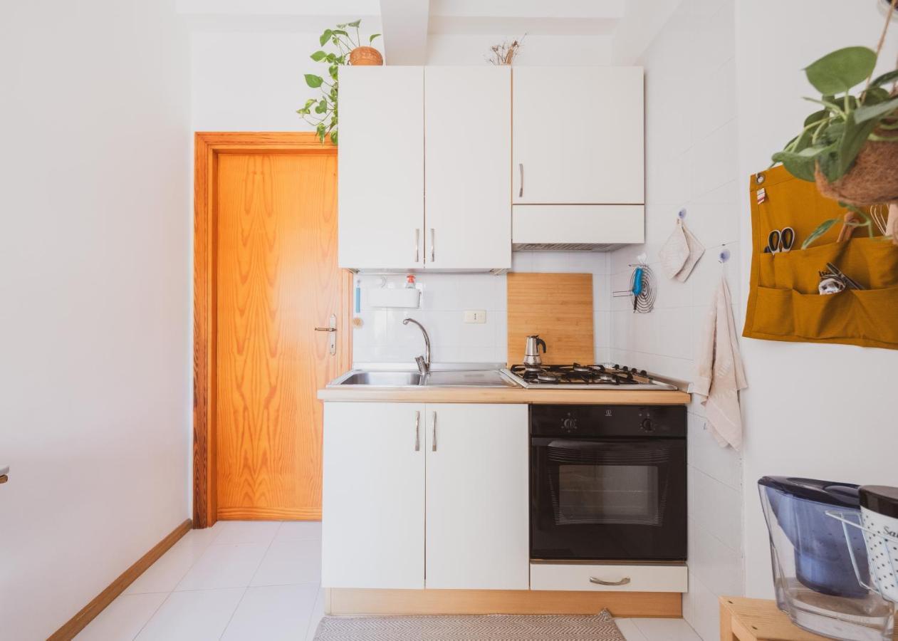 Love Tree Apartment Cagliari Exterior photo